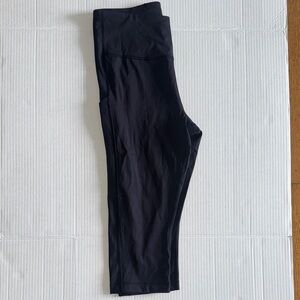 Athleta Ultimate Stash Pocket Crop - Charcoal Gray